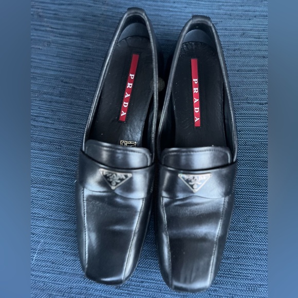 PRADA “LINEA ROSSA” BLACK SLIP ON VAMP LOAFERS SIZE 7 - Picture 1 of 15